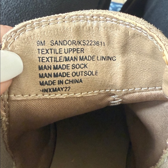 NWOT Kensie Faux Suede Ankle Boots Size 9 - Picture 6 of 6